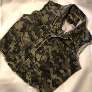 Camouflage Studded Vest